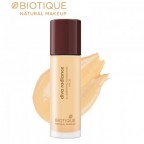 Biotique Natural Makeup Diva Radiance Illumination SPF 25 (Nutmg), 30ml